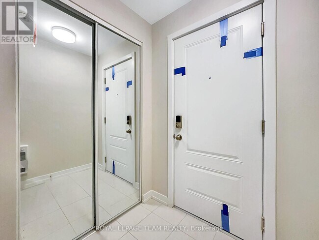 Photo - 946 Chapman Mills Dr