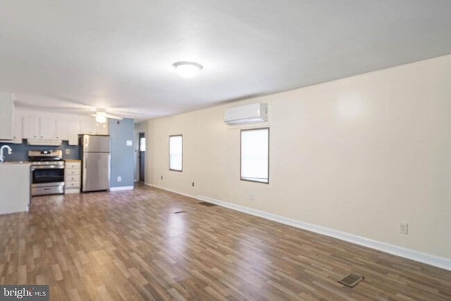 Photo - 34490 Virginia Dr