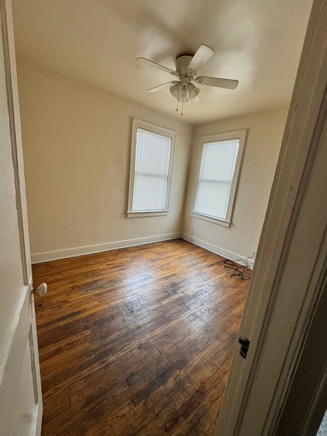 Photo - 10435 Fullerton Ave