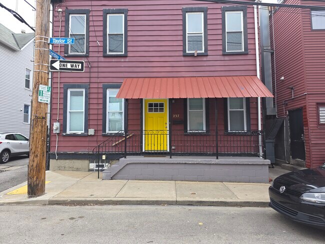 Photo - 237 Taylor St Unit 237 Taylor