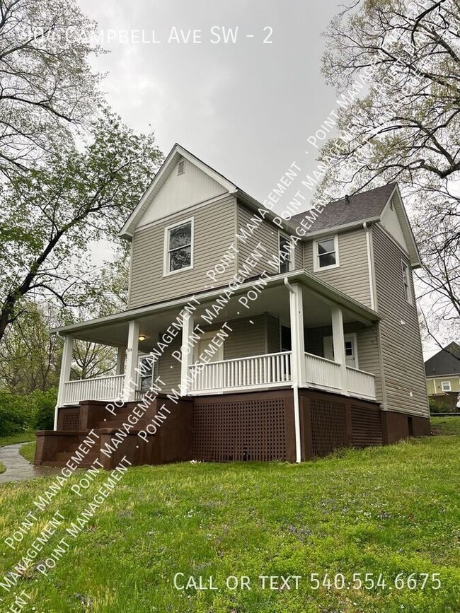 Photo - 904 Campbell Ave SW Unit 2