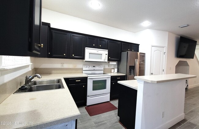 Photo - 2303 Sunset Bluff Dr