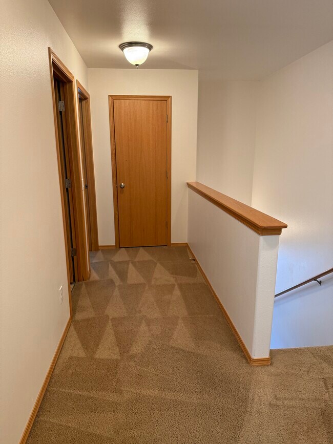 Photo - 1015 N Baker Ave