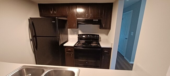 Photo - Kettering area! Beautiful 1 bed/1 bath Apartment Unit 4440 - 444 - B
