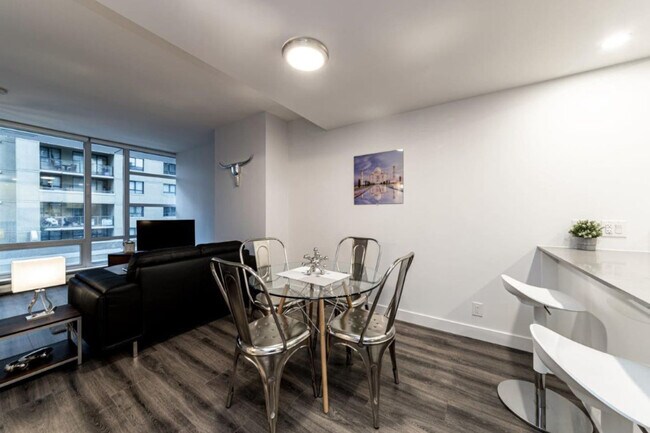 Photo - 1283 Howe St Unit ID1222946P