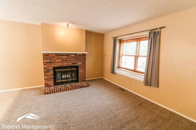 Photo - Stunning single-family home in West Manhat...