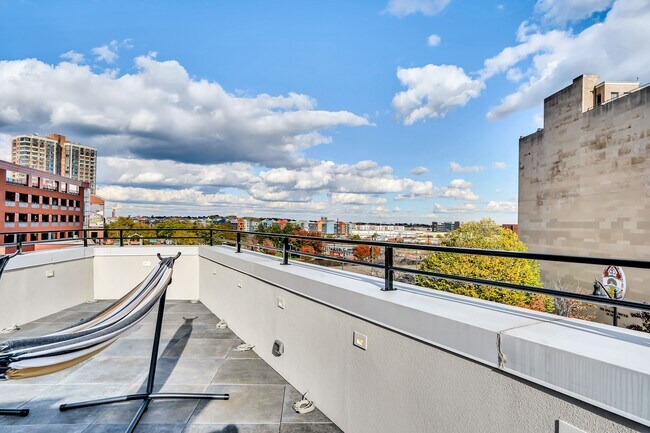 Photo - 40 E Park St