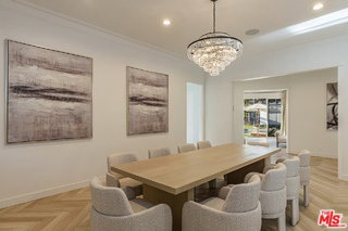 Photo - 560 Chalette Dr