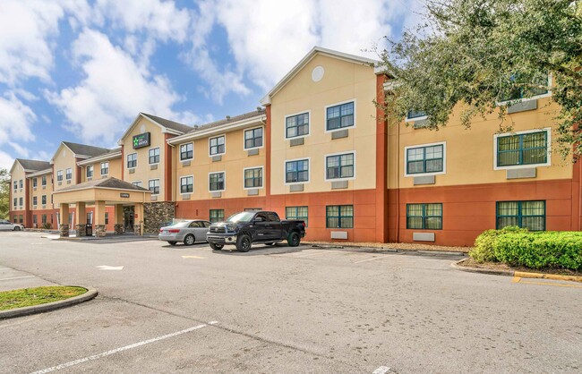 Exterior - Furnished Studio - Tampa Rental