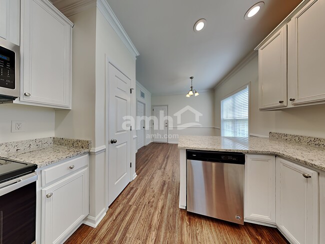 Photo - 229 Cinnamon Way