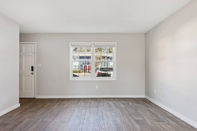 Photo - Townhomes at Spartanburg