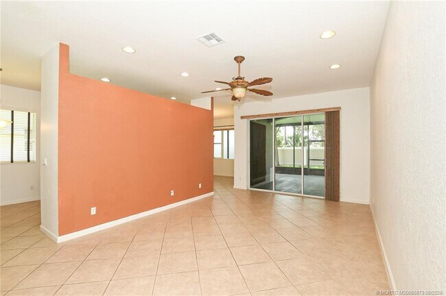 Photo - 2206 SW Cape Cod Dr