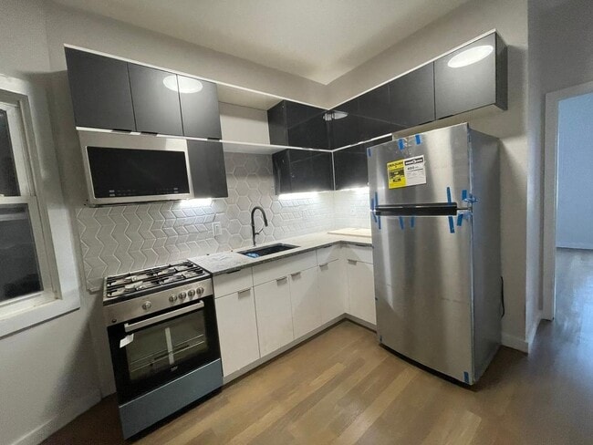 Photo - 107 Magazine St Unit 2R