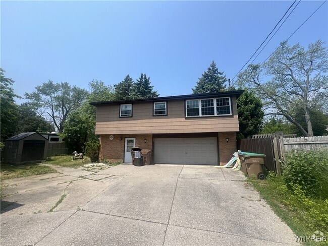 Building Photo - 820 Cayuga Creek Rd Rental