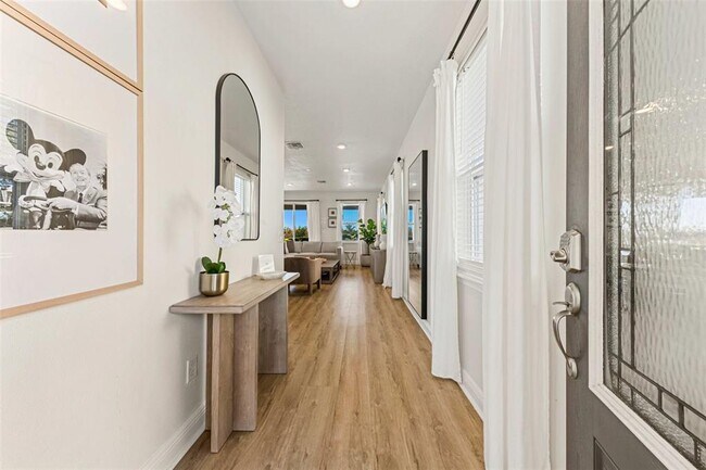 Photo - 284 Southfield St