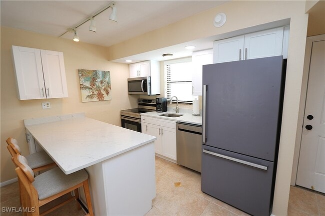 Photo - 1023 Anglers Cove Unit E502
