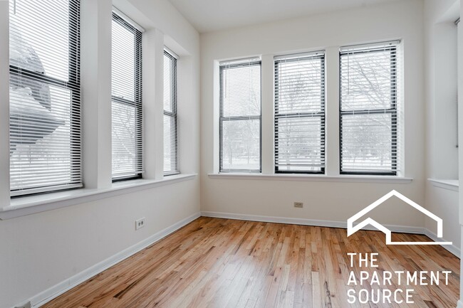 Photo - 2319 N Kedzie Blvd Unit 1F