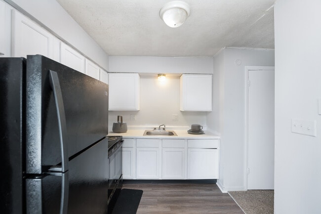 Apartments @ Marten Court