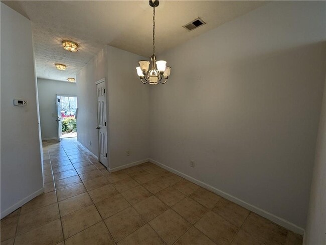 Photo - 158 Haven Oak Way