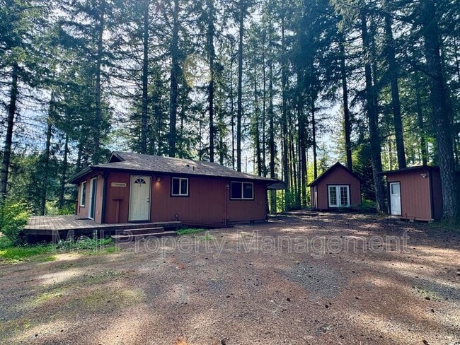 Building Photo - 231 Dogleg Pl