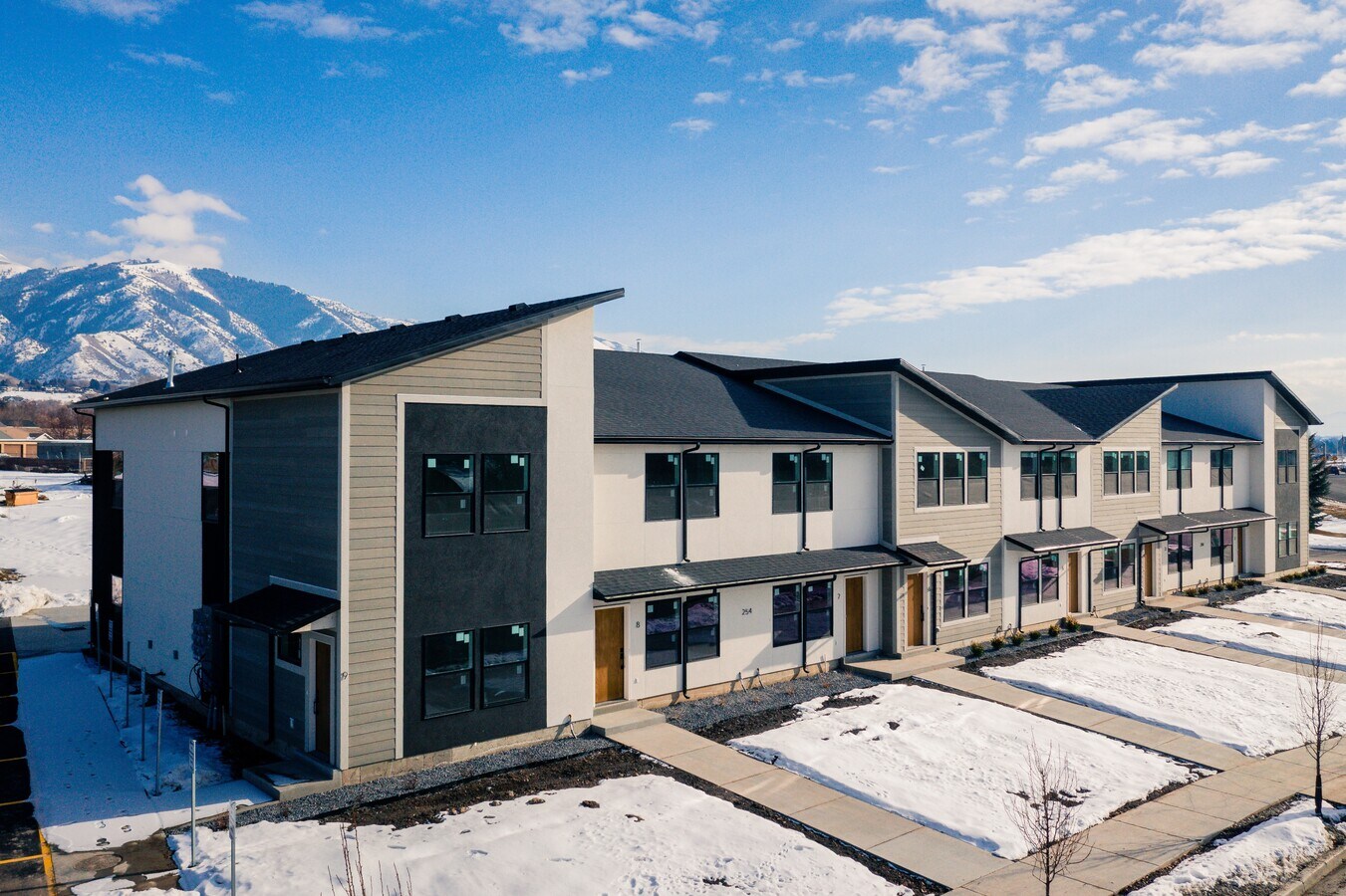 Photo - 254 Spring Creek Pky