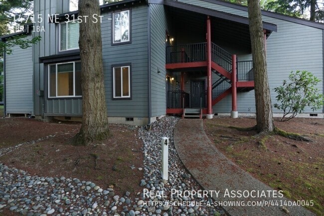 Building Photo - 14715 NE 31st St Unit 4A