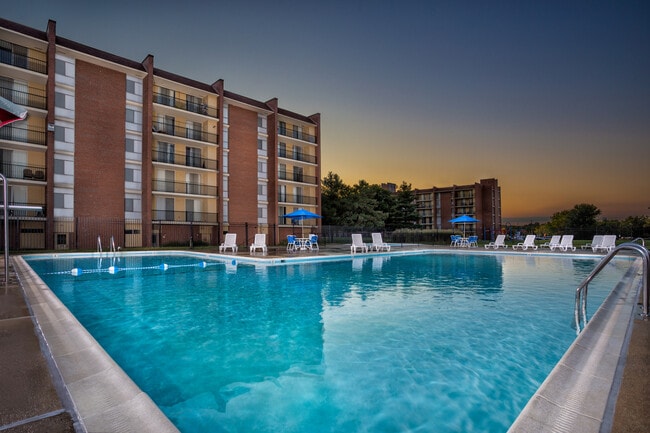 Photo - The Summit at Laurel Park