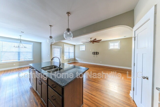 Photo - 2221 24th Ave N