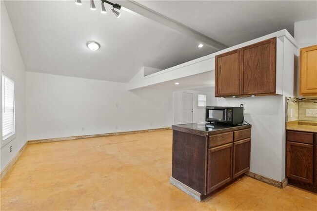 4414 Diane Dr