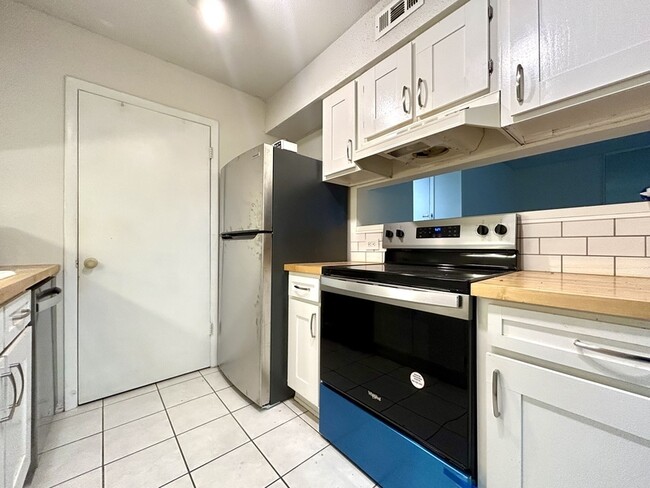 Photo - 5012 Sardis Rd Condo Unit A