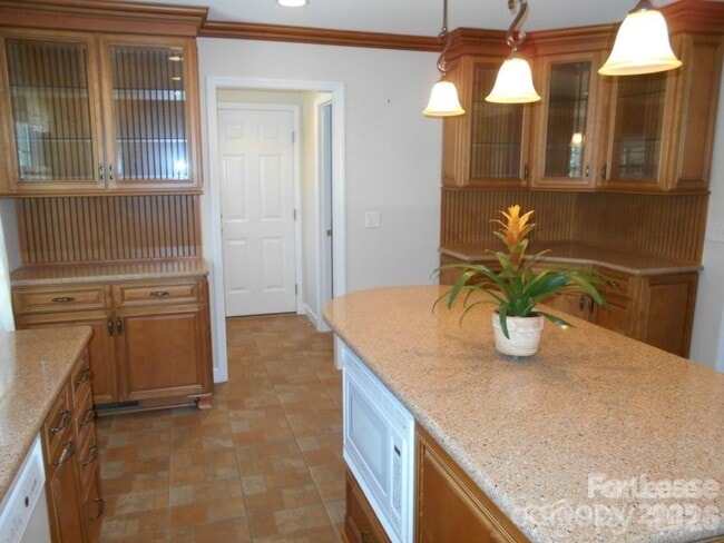 Photo - 1330 E Barden Rd
