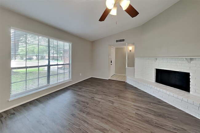 Building Photo - 6714 Loch Langham Dr