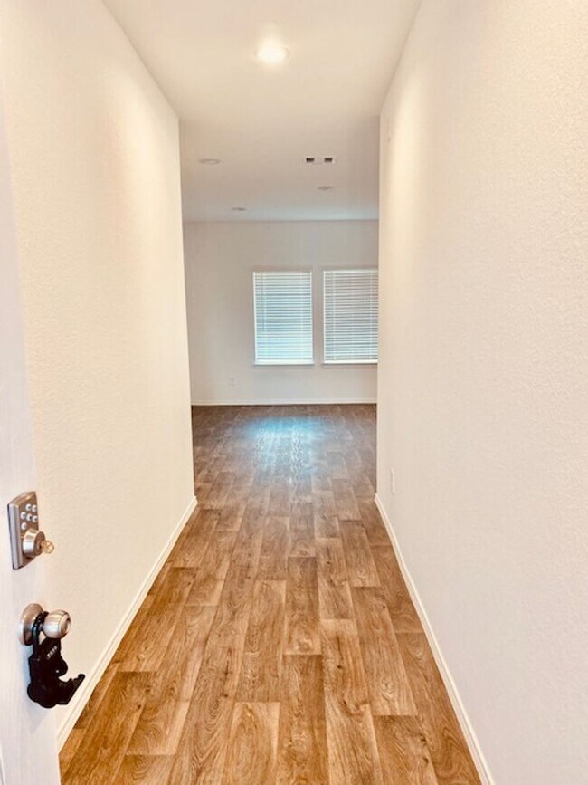 Photo - . BEAUTIFUL BRAND NEW 3 BEDROOM BATH HOME ...