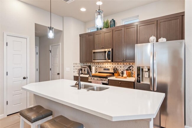 Photo - 13602 Terrett Trce Unidad 102