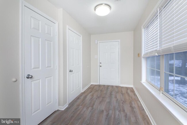 Photo - 200 Dylan Dr