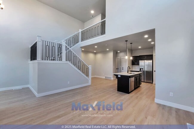 Photo - Great Townhome in Lehi - 3BD - 2BTH - 2GAR...