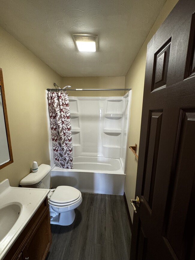 Photo - Oakwood Unit 25