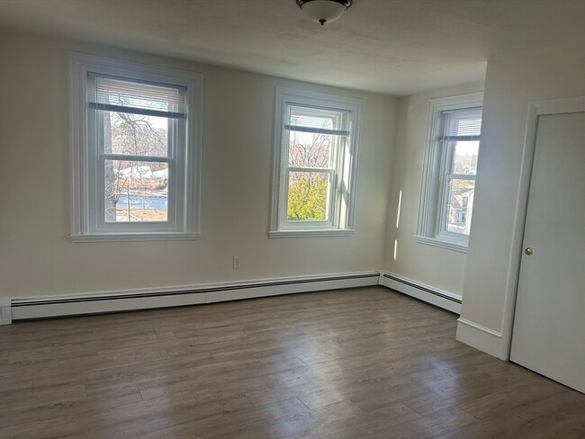 Photo - 171 Commercial St Unit 1