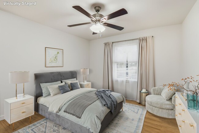 Photo - 1905 Dahlia Dr