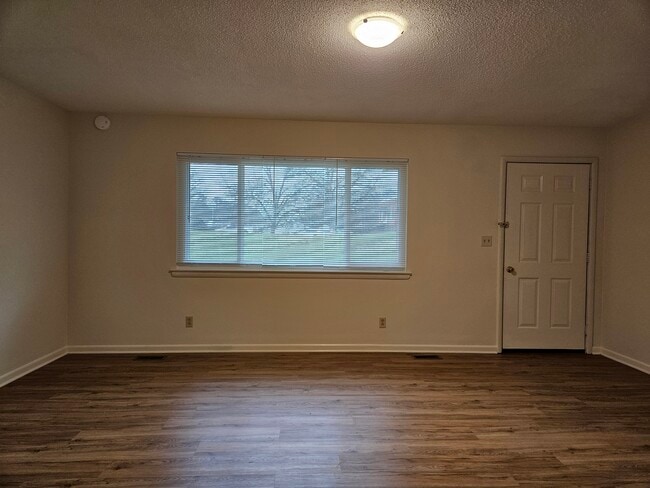 Photo - 303 S Germantown Rd Unit B