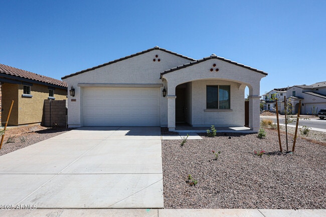 Building Photo - 8741 W Windsor Blvd Rental