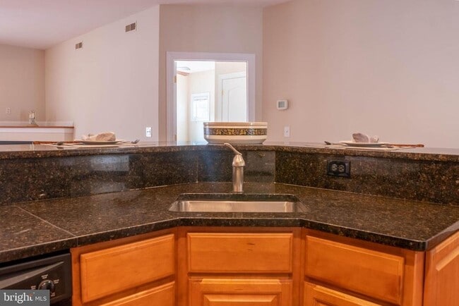 Photo - 204 Seneca Way Unit 12