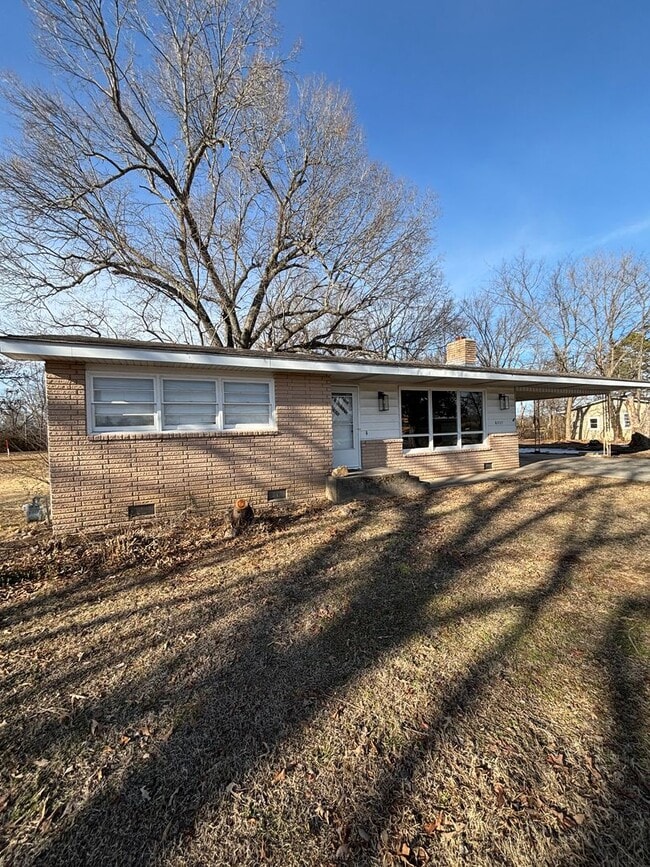 Building Photo - 6535 US-62 BUS