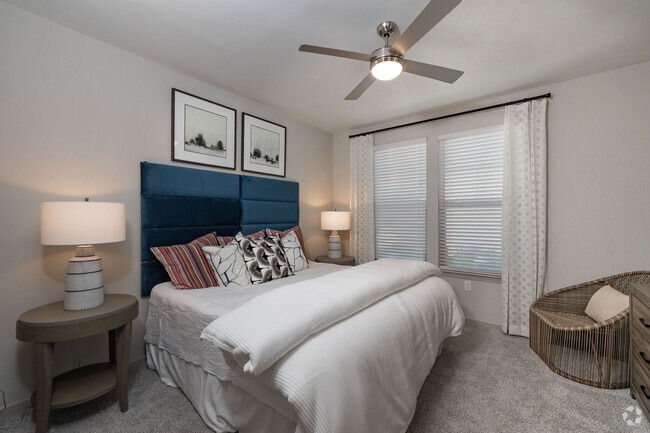 Bedroom - Grand Bay Apartments