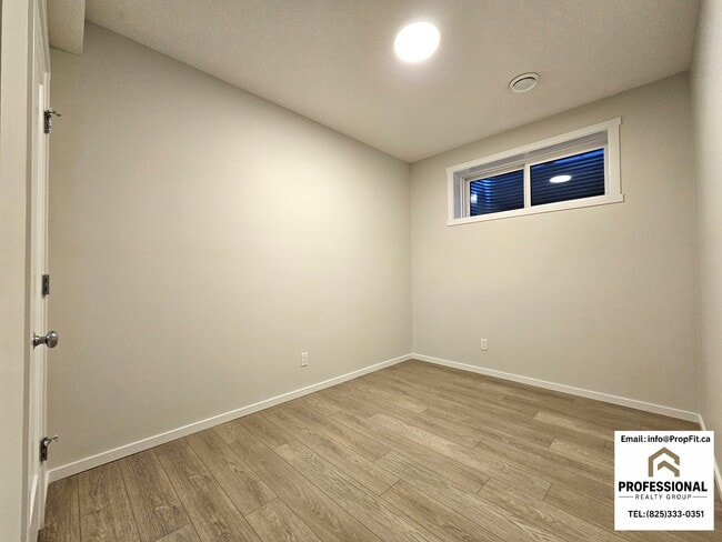 Photo - 238 Orchards Blvd SW