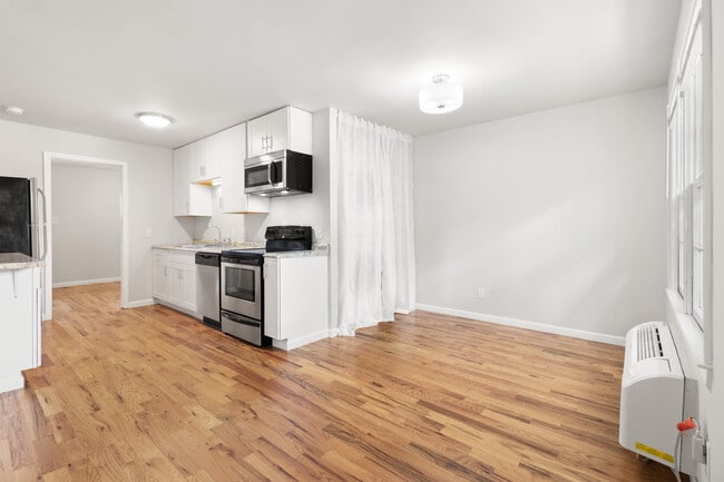 Photo - 1009 N Buchanan Blvd Unit L