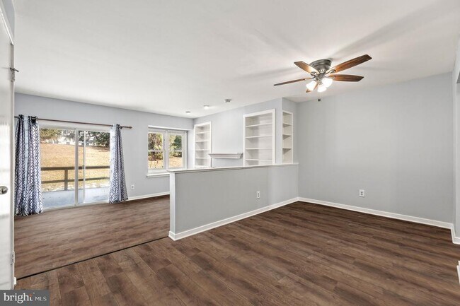 4204 Franklin Ct