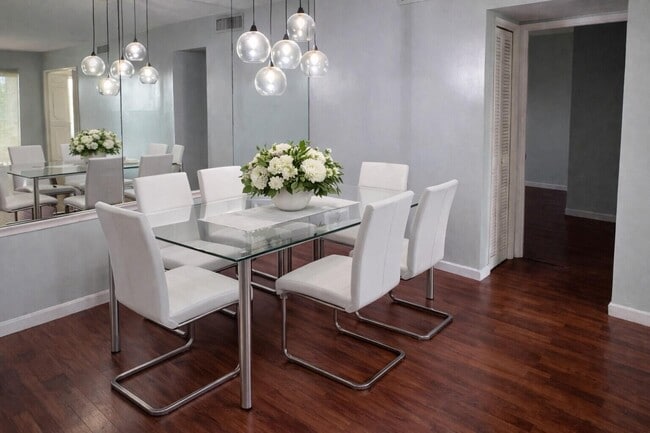 Photo - 3050 N Palm Aire Dr Unit 602