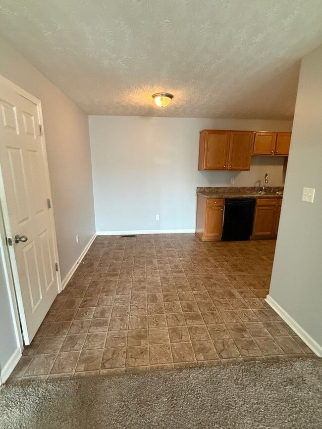 Photo - Upper Stone Apartments Unit 355C
