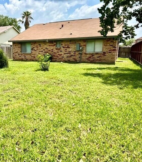 Photo - 13518 Townwood Dr